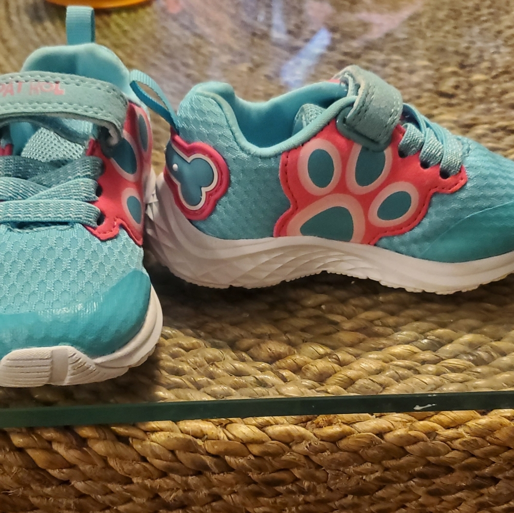 Toddler Paw Patrol sneakers, size 7. Teal and hot pink.